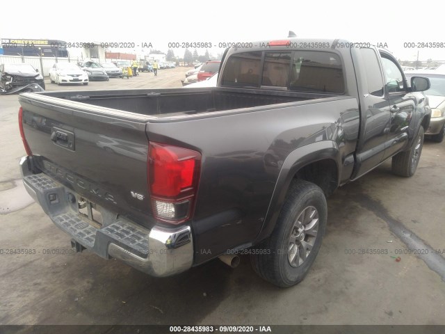 Photo 3 VIN: 5TFRZ5CN2JX063448 - TOYOTA TACOMA 