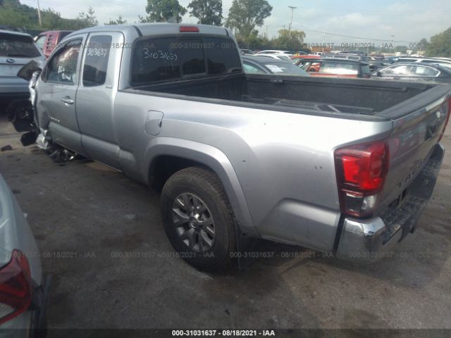 Photo 2 VIN: 5TFRZ5CN8JX064233 - TOYOTA TACOMA 