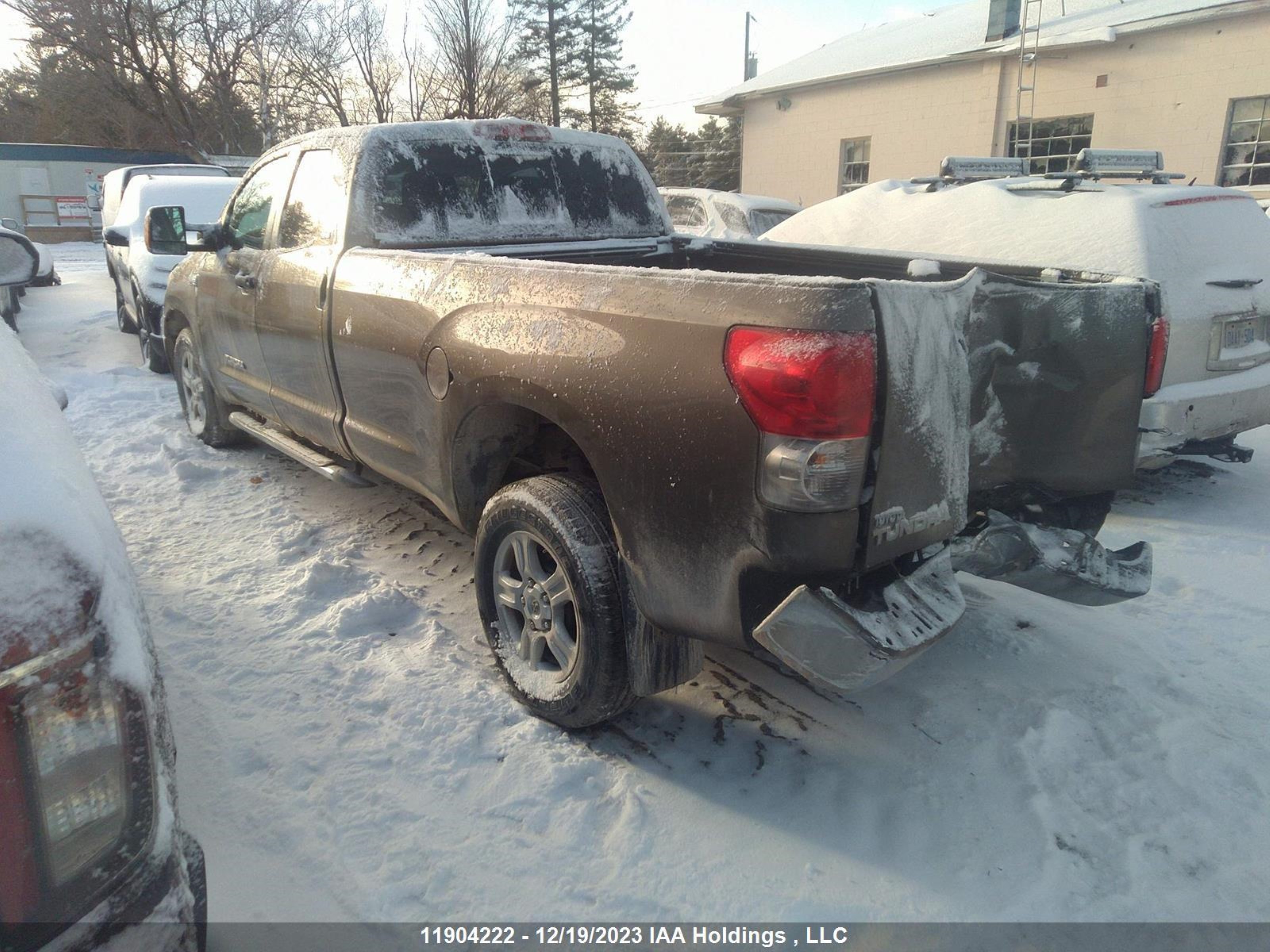 Photo 2 VIN: 5TFSV54177X001383 - TOYOTA TUNDRA 