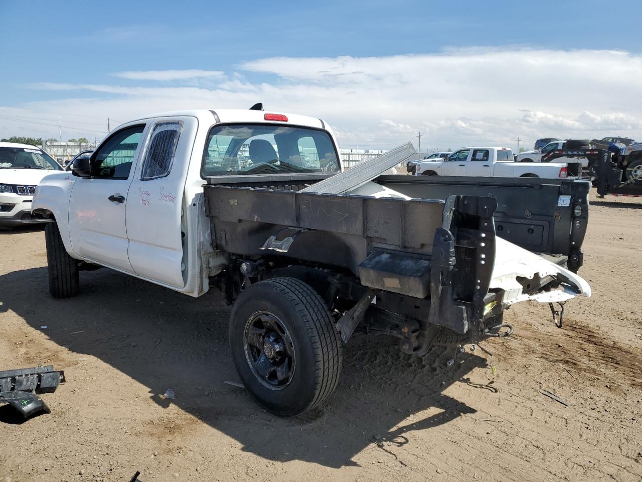 Photo 1 VIN: 5TFSX5EN3GX045361 - TOYOTA TACOMA 