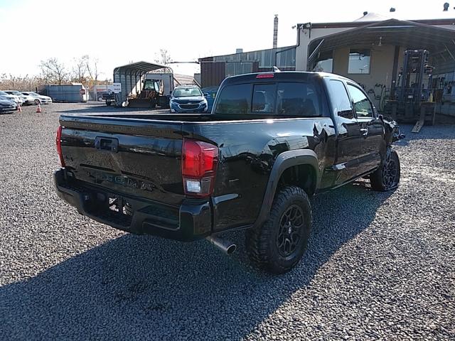 Photo 3 VIN: 5TFSX5EN4KX068415 - TOYOTA TACOMA 4WD 