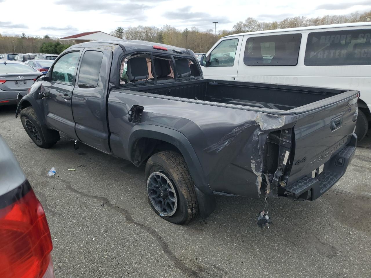 Photo 1 VIN: 5TFSX5EN8KX064660 - TOYOTA TACOMA 