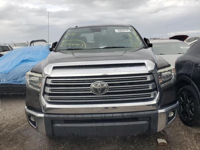 Photo 4 VIN: 5TFSY5F10KX246376 - TOYOTA TUNDRA DOU 