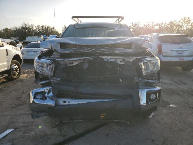 Photo 4 VIN: 5TFSY5F19EX170564 - TOYOTA TUNDRA DOU 