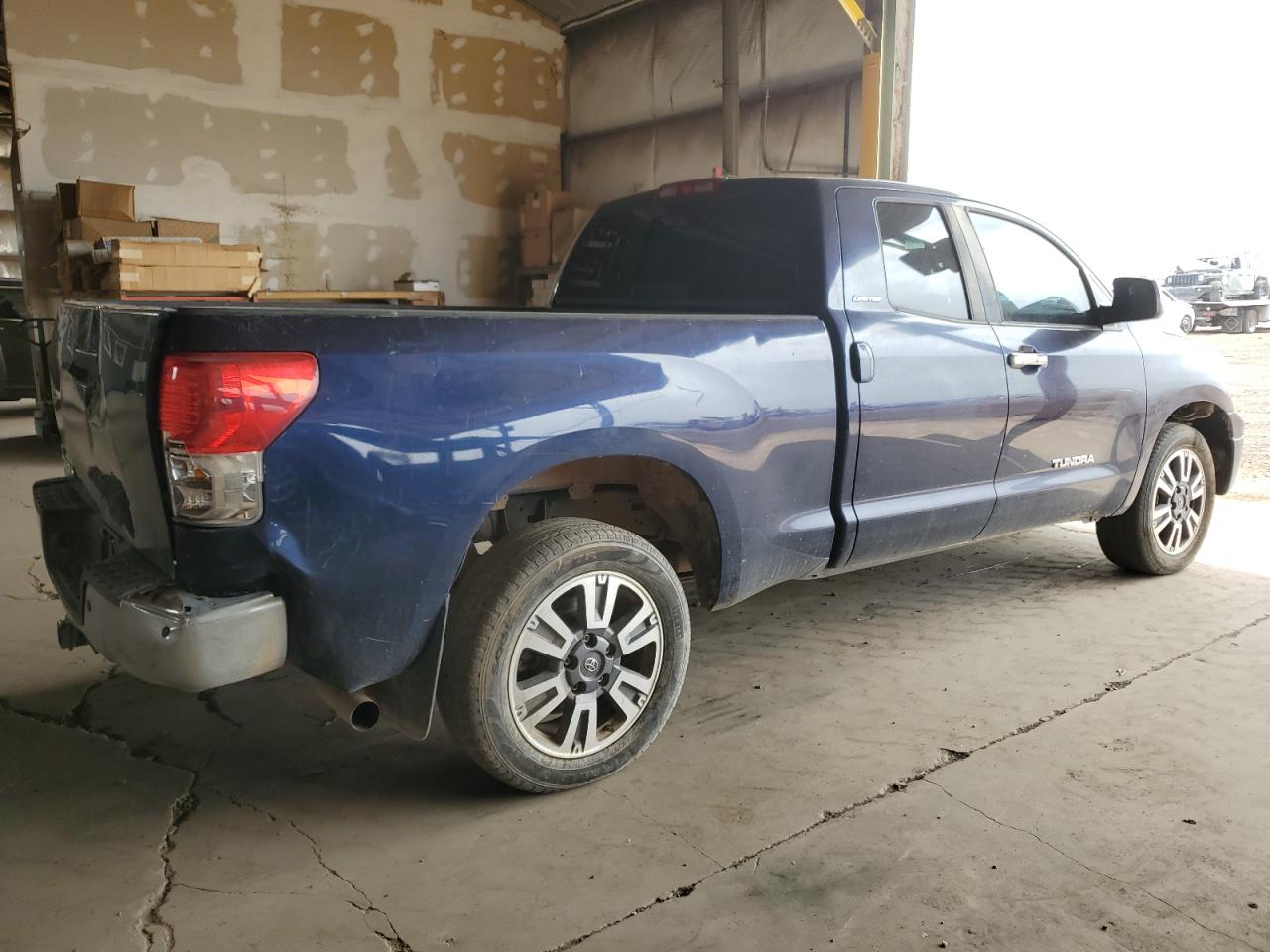 Photo 2 VIN: 5TFSY5F1XDX144585 - TOYOTA TUNDRA 