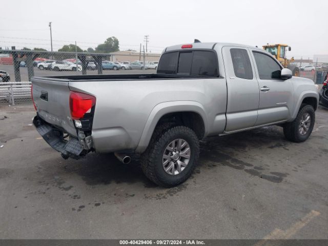 Photo 3 VIN: 5TFSZ5AN0JX129919 - TOYOTA TACOMA 