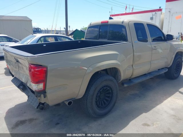 Photo 3 VIN: 5TFSZ5AN0JX164105 - TOYOTA TACOMA 