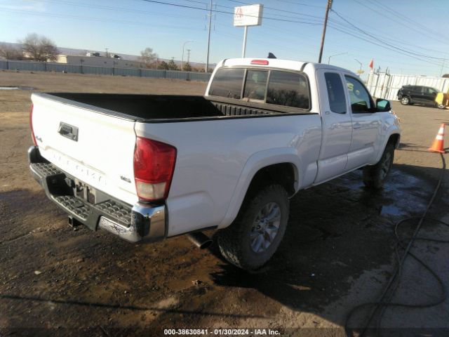 Photo 3 VIN: 5TFSZ5AN1HX055209 - TOYOTA TACOMA 