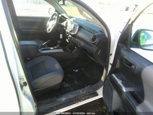 Photo 4 VIN: 5TFSZ5AN1HX055209 - TOYOTA TACOMA 