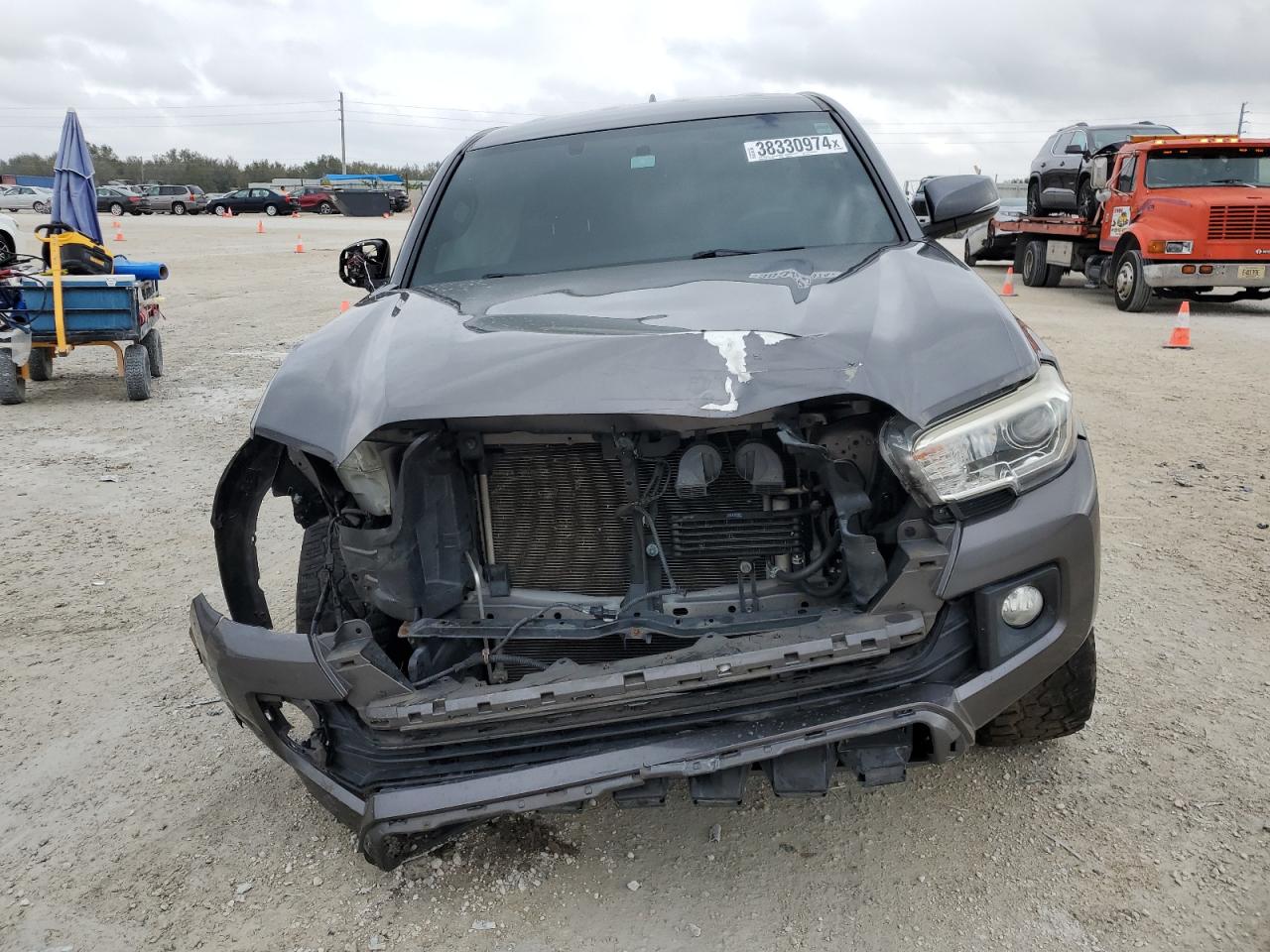 Photo 4 VIN: 5TFSZ5AN1HX055291 - TOYOTA TACOMA 