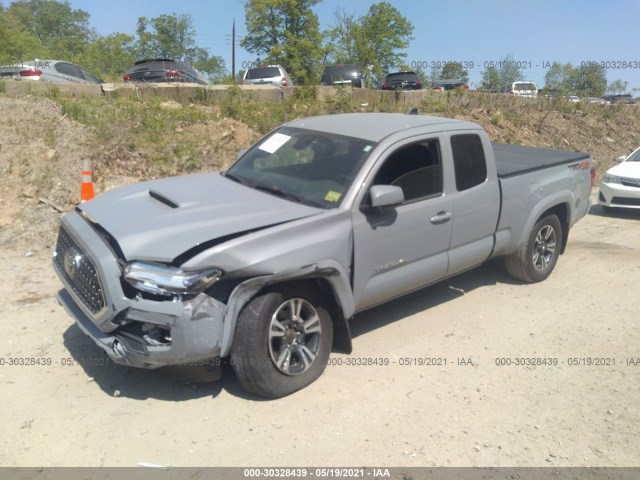 Photo 1 VIN: 5TFSZ5AN2KX186284 - TOYOTA TACOMA 4WD 