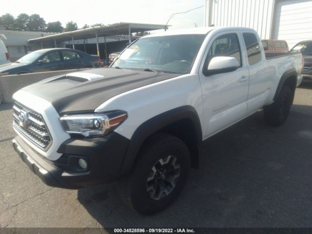 Photo 1 VIN: 5TFSZ5AN4HX082095 - TOYOTA TACOMA 