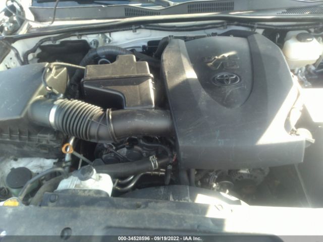 Photo 9 VIN: 5TFSZ5AN4HX082095 - TOYOTA TACOMA 