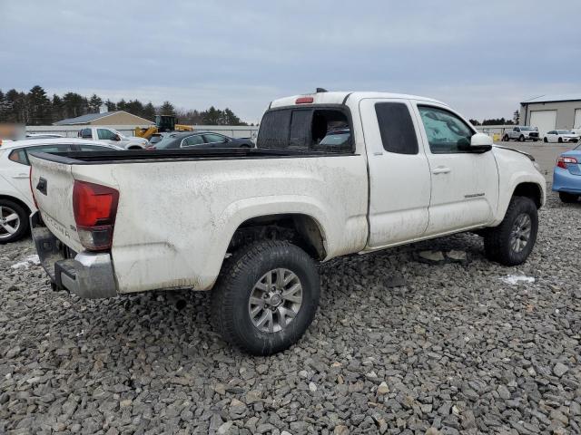 Photo 2 VIN: 5TFSZ5AN4JX136601 - TOYOTA TACOMA 