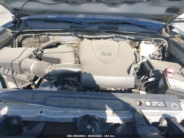 Photo 9 VIN: 5TFSZ5AN5JX153262 - TOYOTA TACOMA 