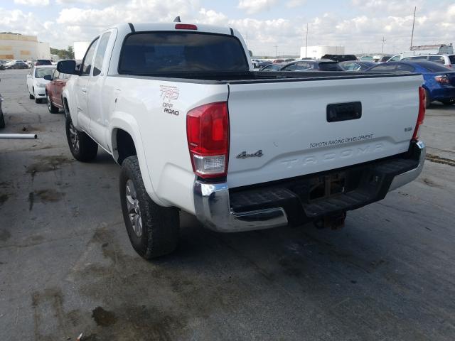 Photo 2 VIN: 5TFSZ5AN7GX002609 - TOYOTA TACOMA 