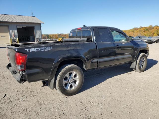 Photo 2 VIN: 5TFSZ5AN8HX069463 - TOYOTA TACOMA ACC 