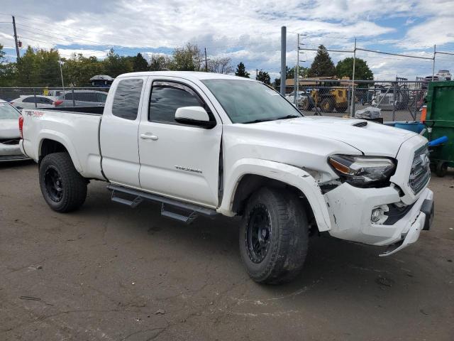 Photo 3 VIN: 5TFSZ5AN8HX114501 - TOYOTA TACOMA ACC 