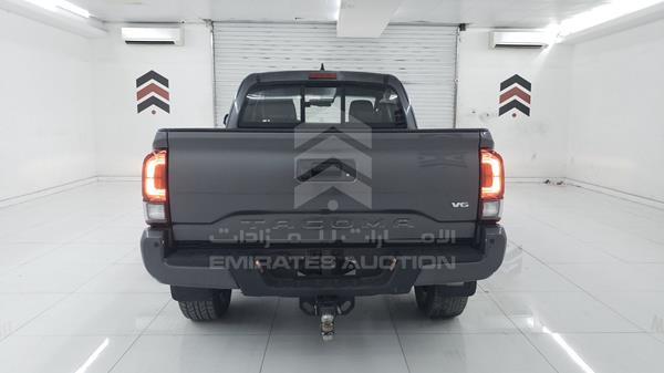 Photo 6 VIN: 5TFSZ5AN9KX184709 - TOYOTA TACOMA 