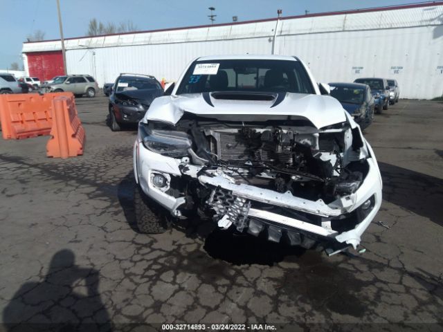 Photo 5 VIN: 5TFSZ5AN9KX201637 - TOYOTA TACOMA 4WD 