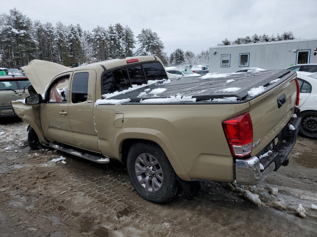 Photo 1 VIN: 5TFSZ5ANXGX018142 - TOYOTA TACOMA 