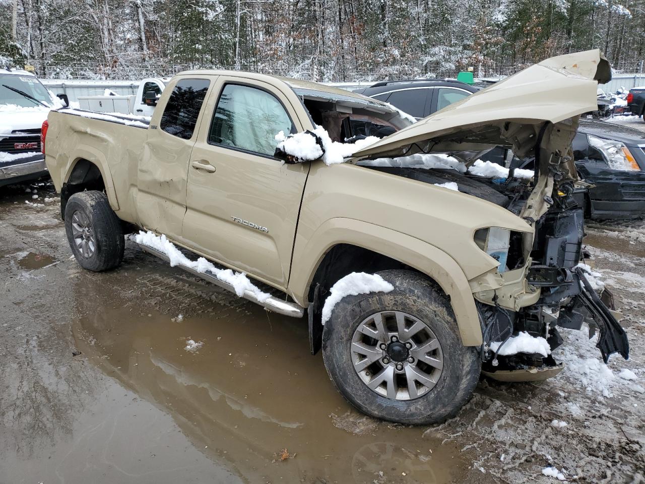 Photo 3 VIN: 5TFSZ5ANXGX018142 - TOYOTA TACOMA 