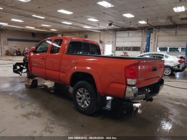 Photo 2 VIN: 5TFSZ5ANXHX070856 - TOYOTA TACOMA 