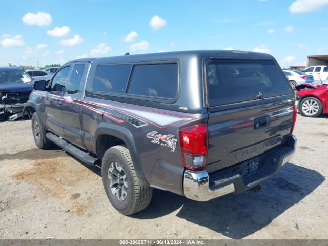 Photo 2 VIN: 5TFSZ5ANXJX138109 - TOYOTA TACOMA 