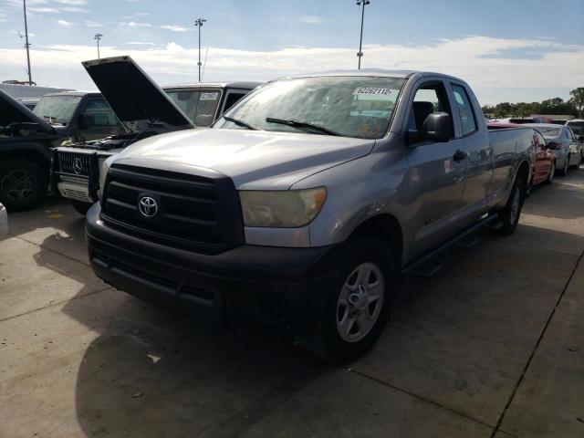 Photo 1 VIN: 5TFTM5F13AX001084 - TOYOTA TUNDRA DOU 