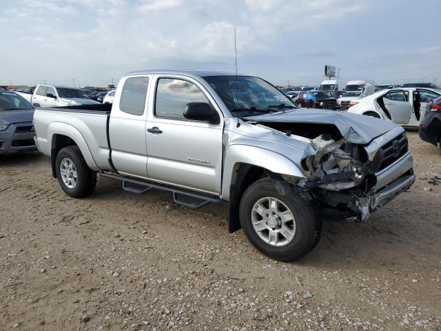 Photo 3 VIN: 5TFTU4GN1CX027262 - TOYOTA TACOMA 