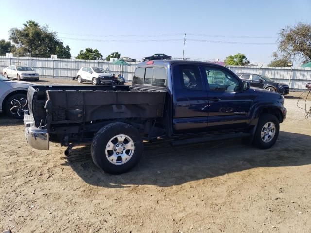 Photo 2 VIN: 5TFTU4GN2DX041771 - TOYOTA TACOMA PRE 