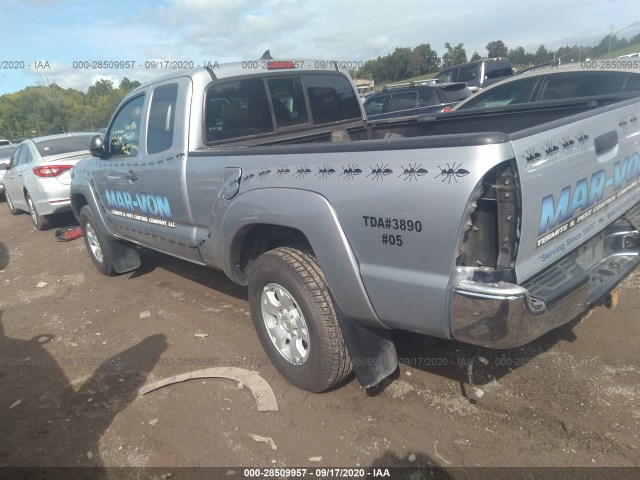 Photo 2 VIN: 5TFTU4GN2FX078578 - TOYOTA TACOMA 