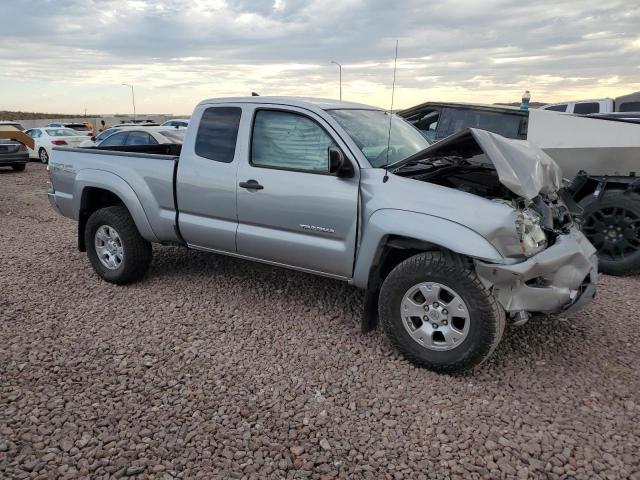 Photo 3 VIN: 5TFTU4GN2FX084607 - TOYOTA TACOMA PRE 