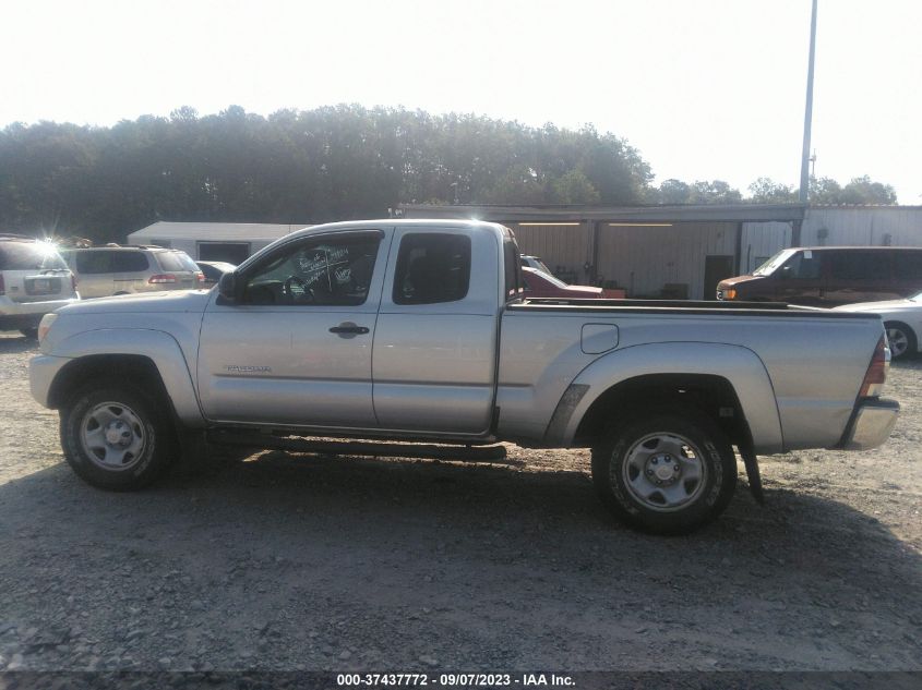 Photo 14 VIN: 5TFTU4GN3DX029046 - TOYOTA TACOMA 