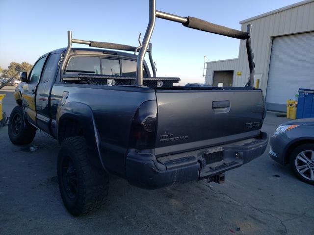 Photo 2 VIN: 5TFTU4GN3DX031282 - TOYOTA TACOMA PRE 