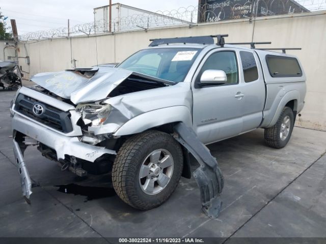 Photo 1 VIN: 5TFTU4GN3DX049149 - TOYOTA TACOMA 