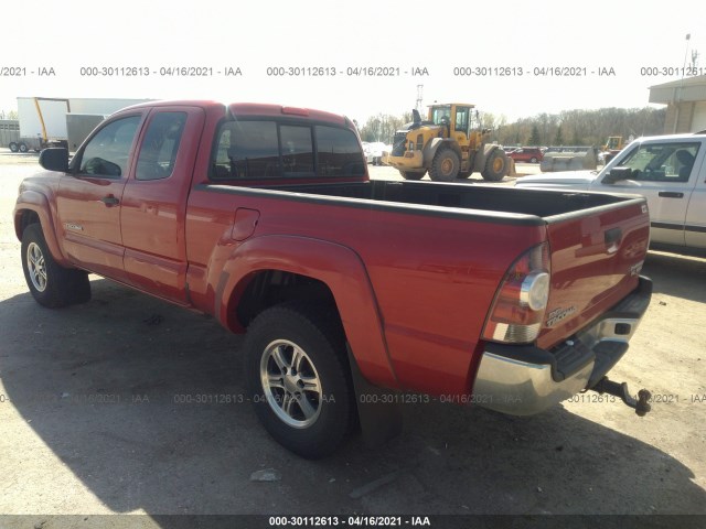 Photo 2 VIN: 5TFTU4GN4CX012772 - TOYOTA TACOMA 