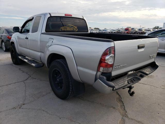 Photo 2 VIN: 5TFTU4GN5BX011564 - TOYOTA TACOMA PRE 