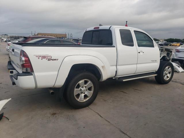 Photo 2 VIN: 5TFTU4GN5CX019763 - TOYOTA TACOMA PRE 