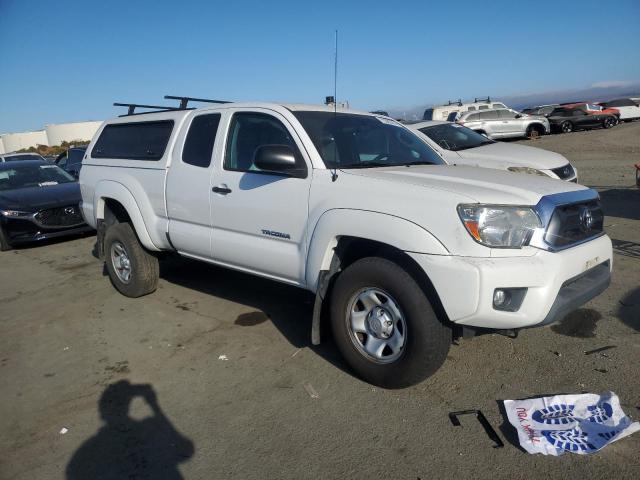 Photo 3 VIN: 5TFTU4GN5FX073567 - TOYOTA TACOMA PRE 