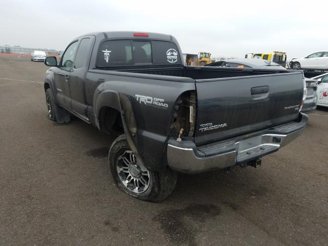 Photo 2 VIN: 5TFTU4GN6DX033916 - TOYOTA TACOMA PRE 