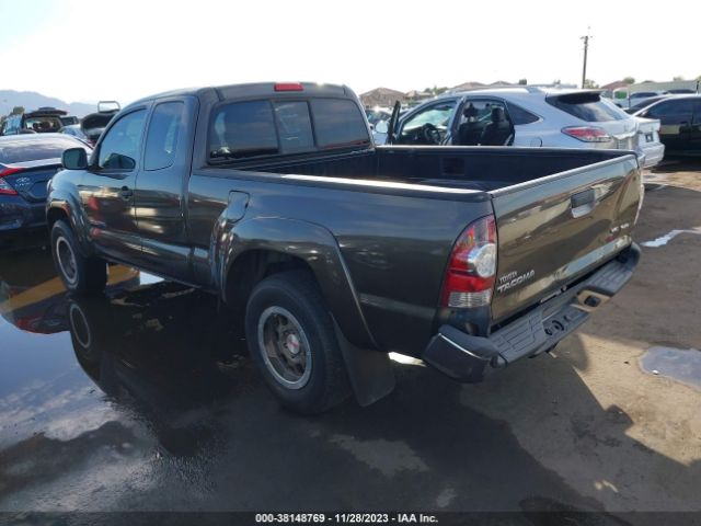 Photo 2 VIN: 5TFTU4GN8BX008142 - TOYOTA TACOMA 