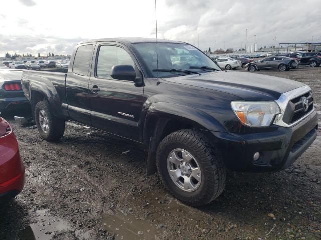 Photo 3 VIN: 5TFTU4GN8DX032976 - TOYOTA TACOMA 