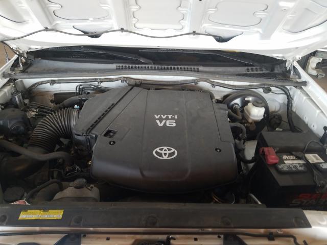 Photo 6 VIN: 5TFTU4GN8EX056633 - TOYOTA TACOMA PRE 