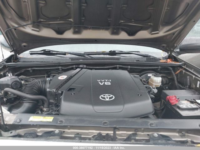 Photo 9 VIN: 5TFTU4GN9CX016624 - TOYOTA TACOMA 