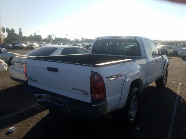 Photo 3 VIN: 5TFTU4GN9DX033666 - TOYOTA TACOMA 