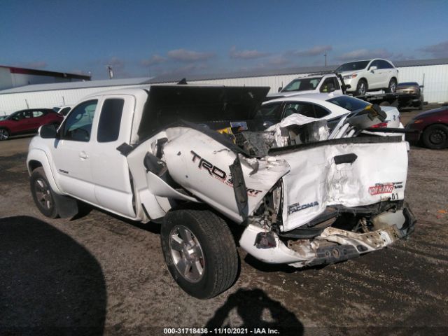 Photo 2 VIN: 5TFTU4GN9EX056642 - TOYOTA TACOMA 