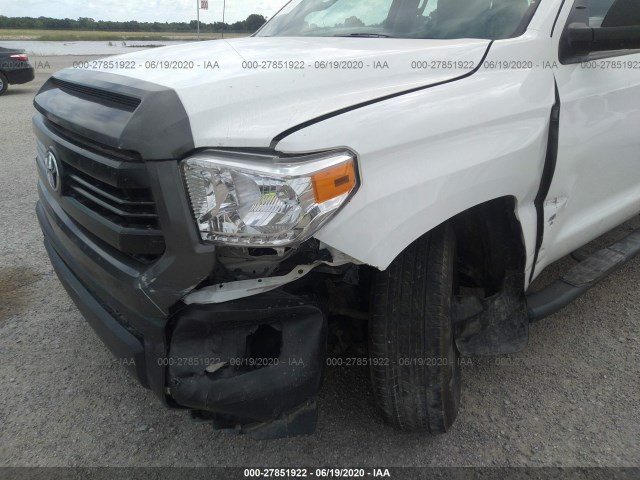 Photo 5 VIN: 5TFTW5F16GX009036 - TOYOTA TUNDRA 2WD TRUCK 