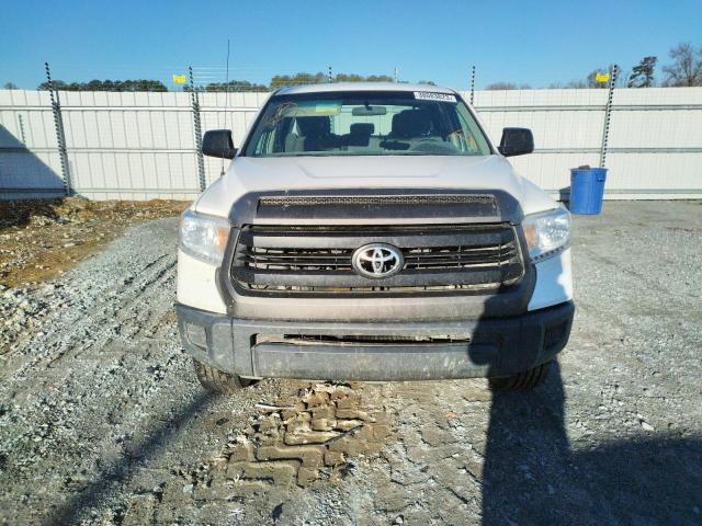 Photo 4 VIN: 5TFTW5F17HX009631 - TOYOTA TUNDRA DOU 