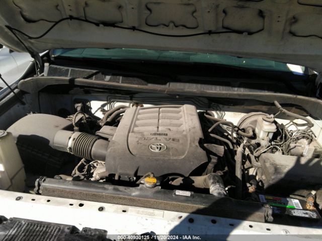 Photo 9 VIN: 5TFTW5F17HX009757 - TOYOTA TUNDRA 